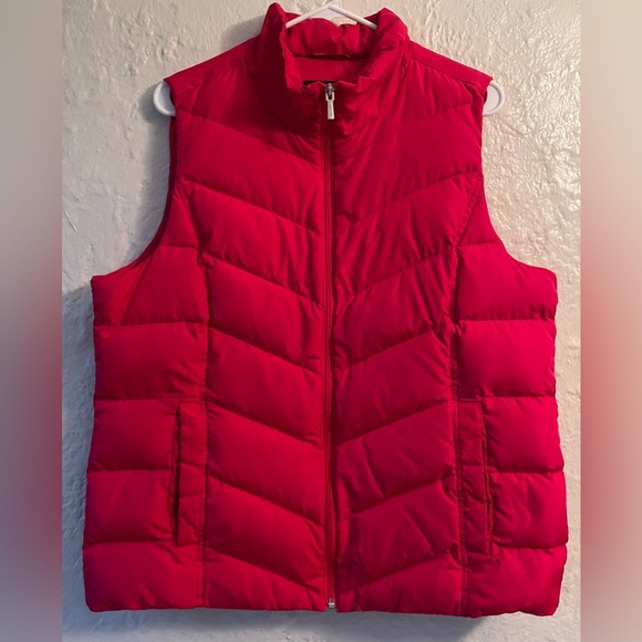 Lands' End Puffer Down Vest Full Zip High Neck Front 2 Pockets Red; size XL - Picture 1 of 7
